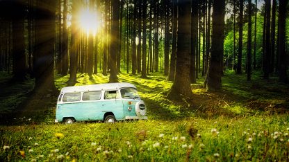 Vintage VW Camper Van Road Trip 04 - Royalty-Free Stock Images