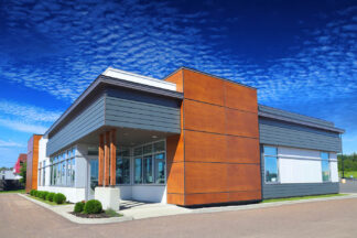 Modern Small Office Building - Royalty-Free Stock Images